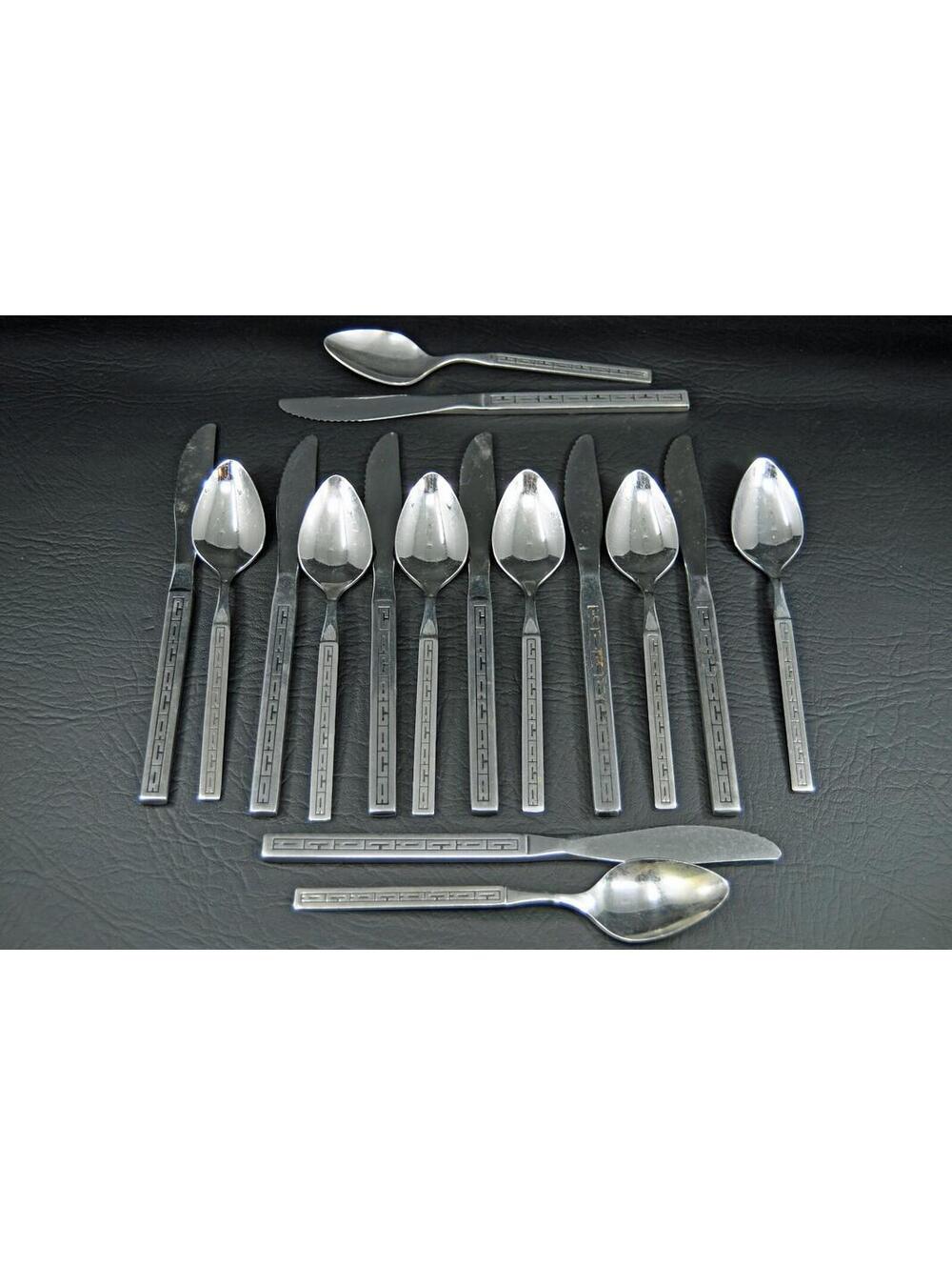 VTG Continental Airlines by Oneida CACACACA Stainless Flatware 8 Spoon 8 Knife